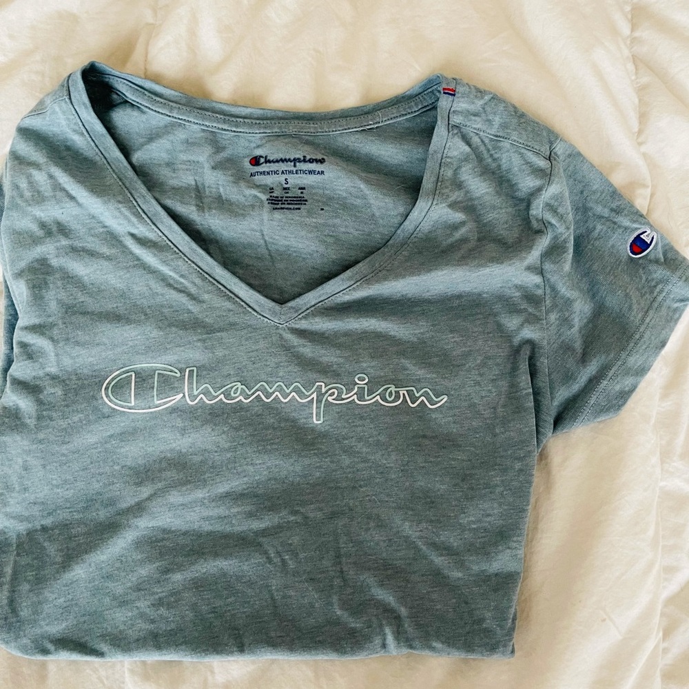 Champion tee